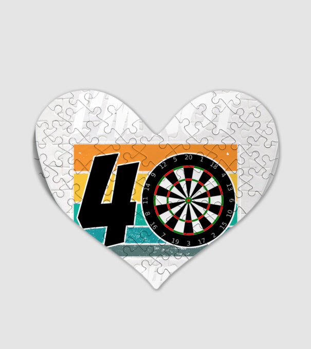 'I''m not 40 I''m double 20 darts birthday' model alb pe tricou