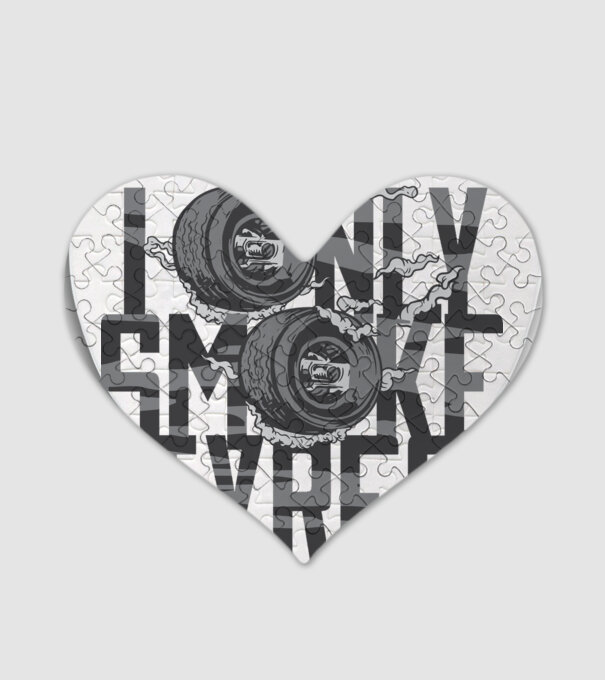 I only smoke Tyres model alb pe tricou
