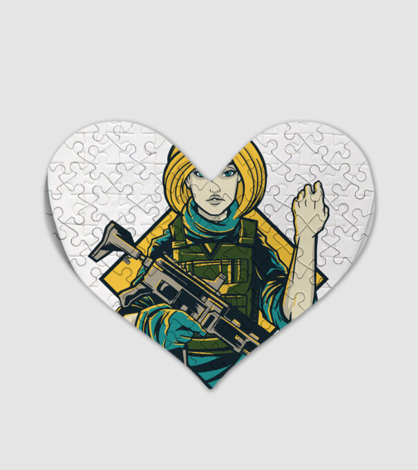 Fată Soldat model alb pe tricou
