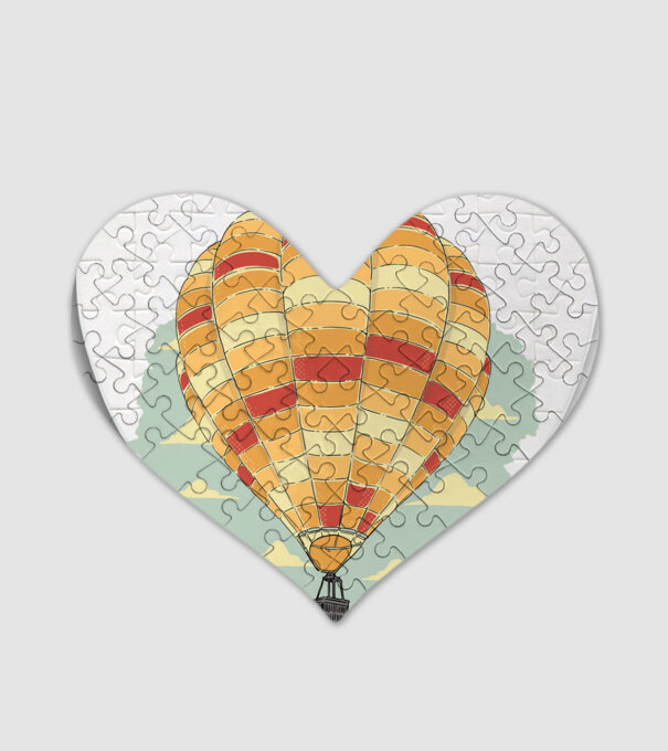 Aerostat model alb pe tricou