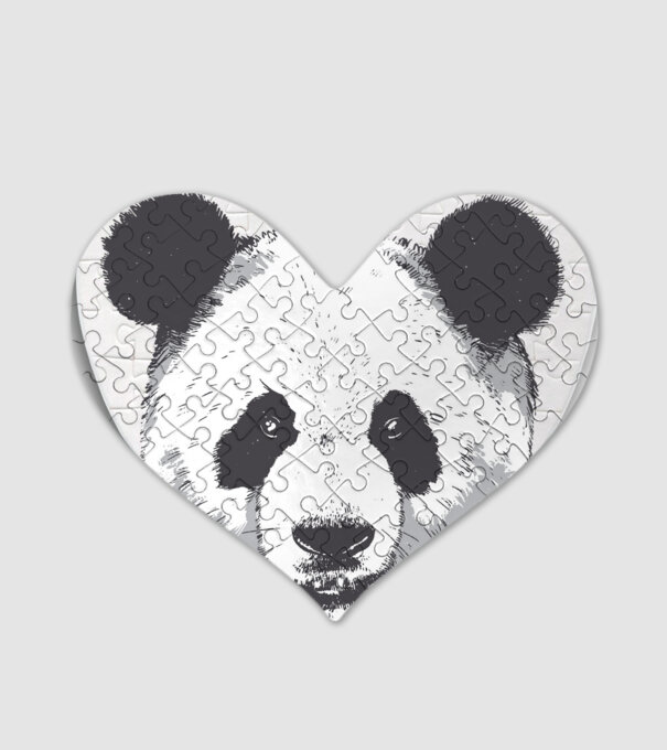 Cap de panda model alb pe tricou