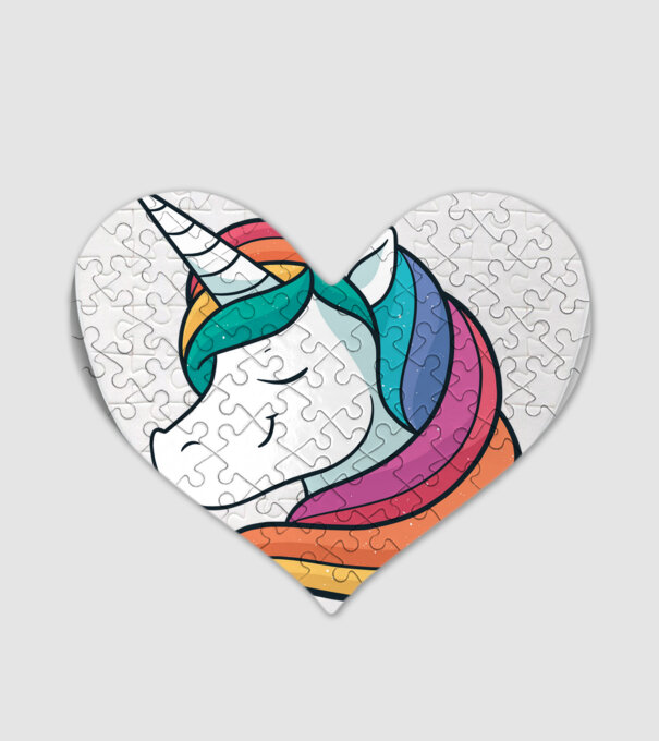 Cap de unicorn model alb pe tricou