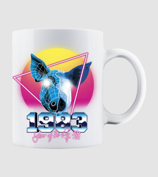1983 Year of the Pig model alb pe tricou