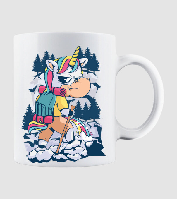 Unicorn excursionist pipi model alb pe tricou