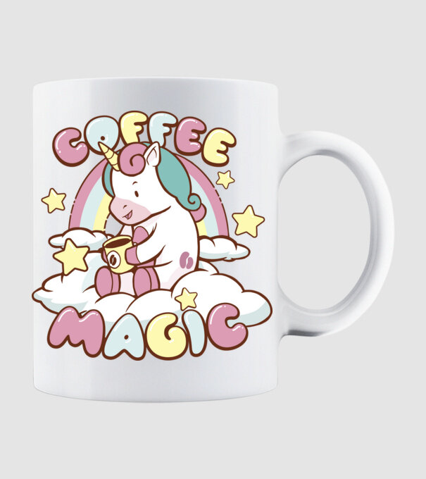 Cafea Magică Unicorn model alb pe tricou