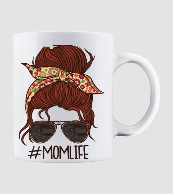 Momlife Hashtag model alb pe tricou