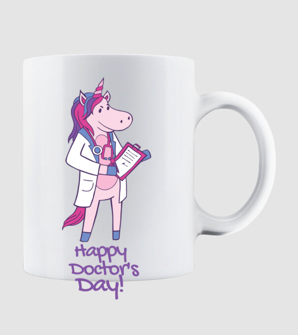 Medic Unicorn model alb pe tricou