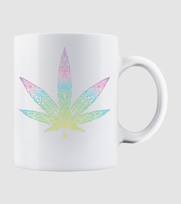 Frunză colorată de marijuana model alb pe tricou
