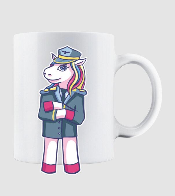 Unicorn Pilot model alb pe tricou