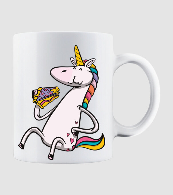 Unicorn cu prăjitură model alb pe tricou