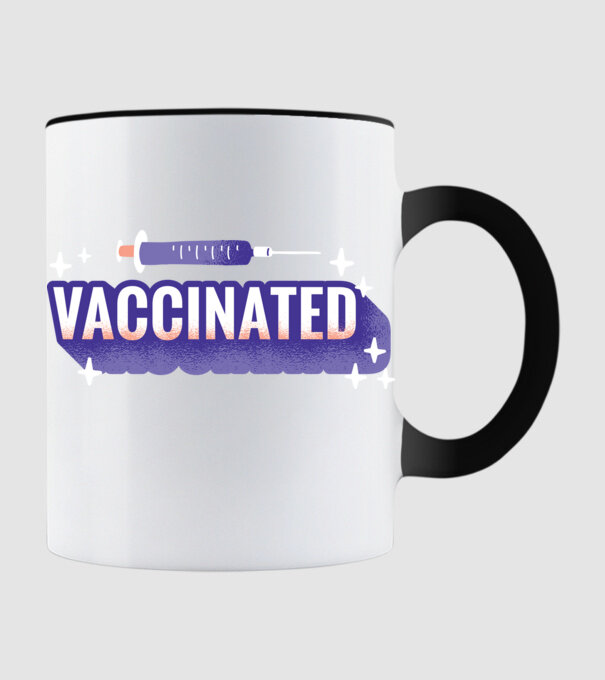 Vaccinat model negru pe tricou