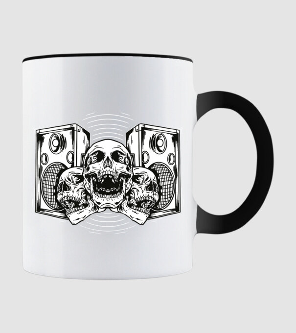 Cranii difuzor model negru pe tricou