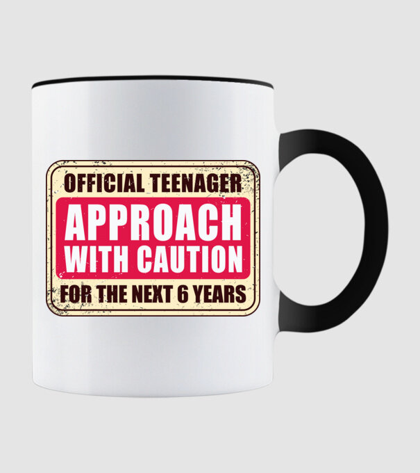 Adolescent oficial Abordați cu prudență model negru pe tricou