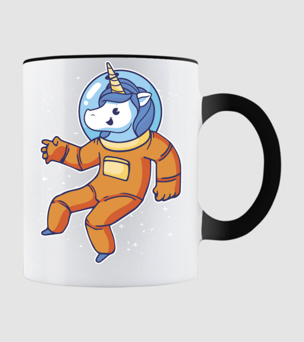Unicorn Astronaut model negru pe tricou