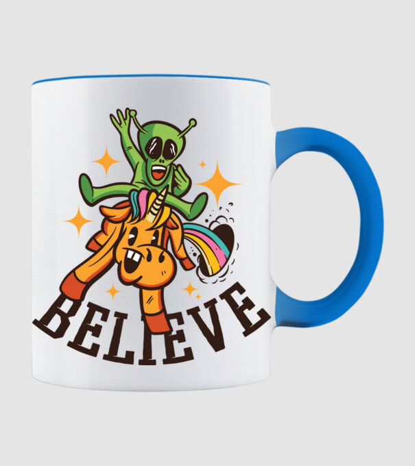 Unicorn Alien model albastru deschis pe tricou