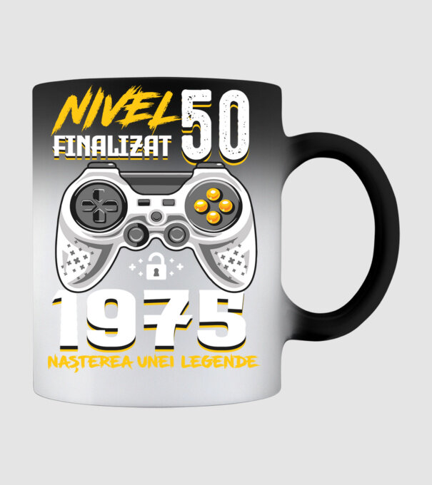 Nivel Finalizat 50 1975 model negru pe tricou