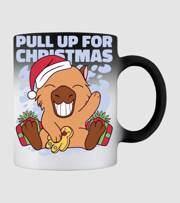 Pull up for christmas Capybara model negru pe tricou