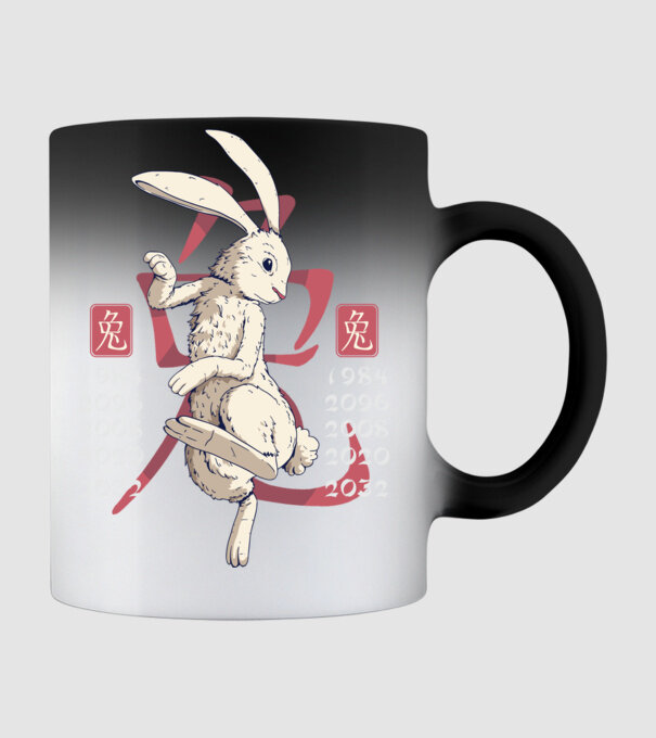 Year of the Rabbit model negru pe tricou