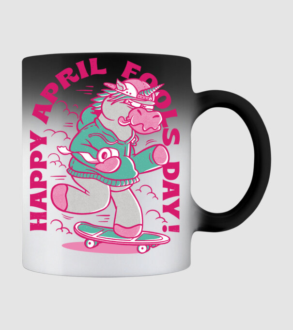 Ziua proștilor Unicorn model negru pe tricou