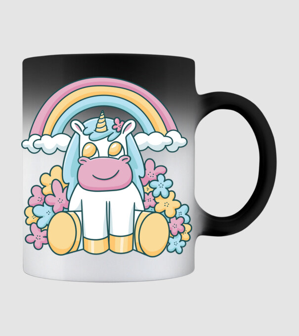Unicorn drăguț model negru pe tricou