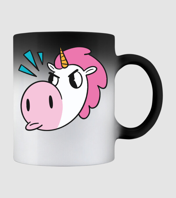 Unicorn supărat model negru pe tricou