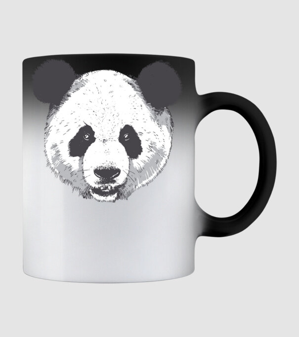 Cap de panda model negru pe tricou