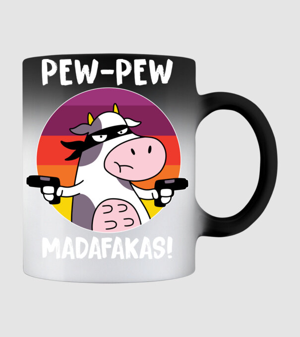 Pew Pew Pew Madafakas Vacă model negru pe tricou