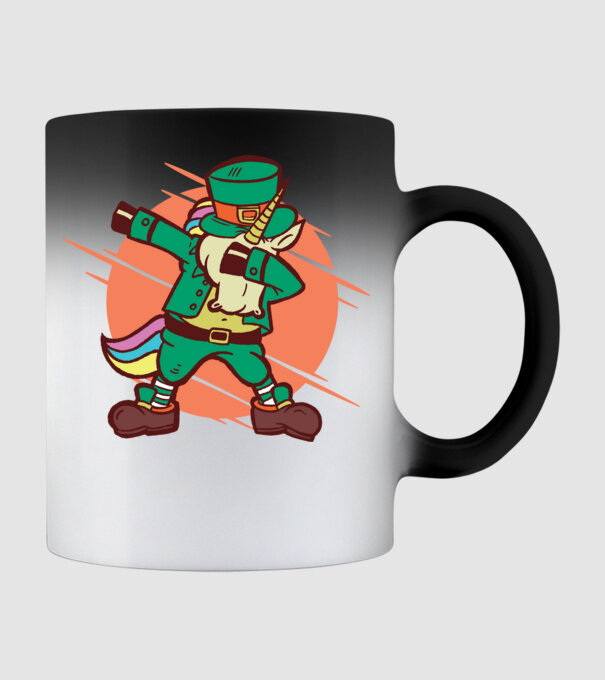 St Patrick Unicorn DAB model negru pe tricou