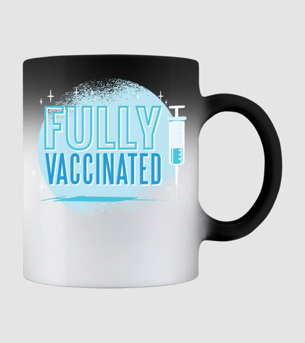 Complet vaccinat model negru pe tricou