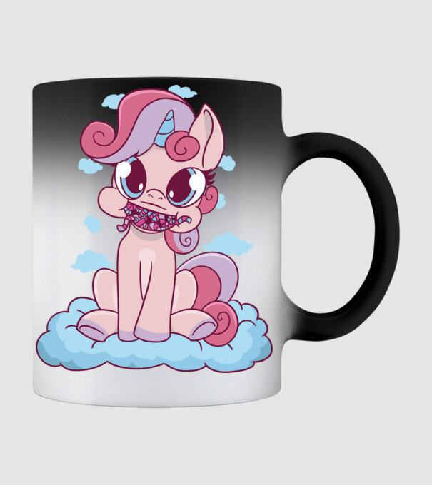Unicorn cu bomboane model negru pe tricou