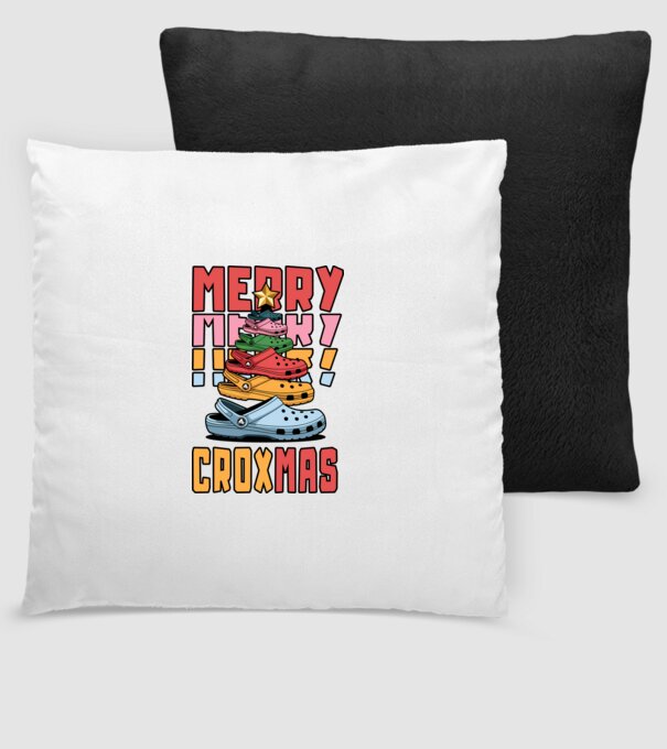 Merry Croxmas model negru pe tricou